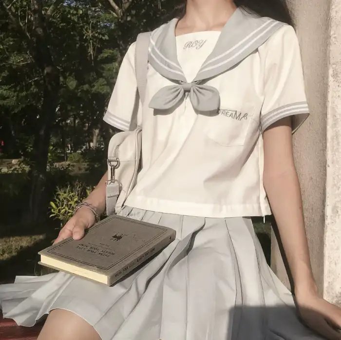 战舰育婴记